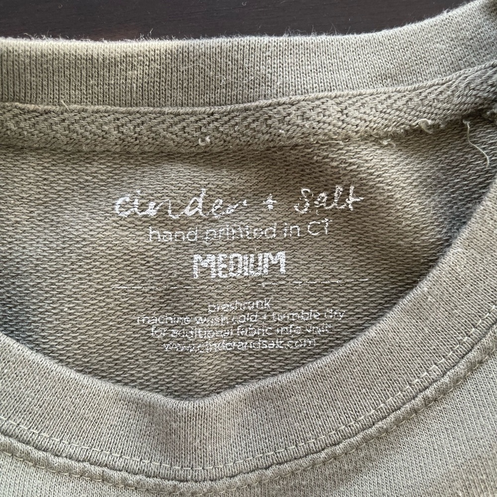 Green Maine Botanical Gardens Women’s M Crewneck - Picture 3 of 3